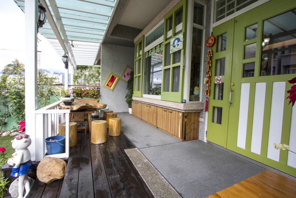 Vicking Guesthouse Taitung Exterior photo